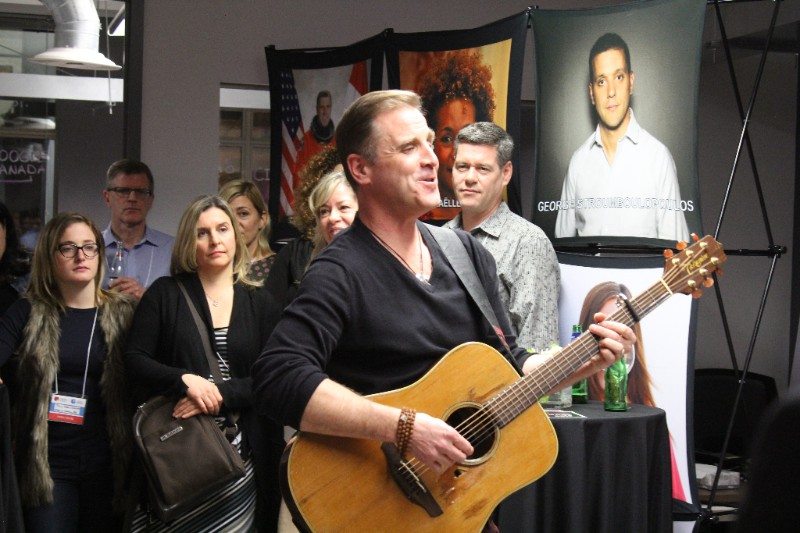 Séan McCann delivered an intimate live performance to our Toronto Open House crowd.