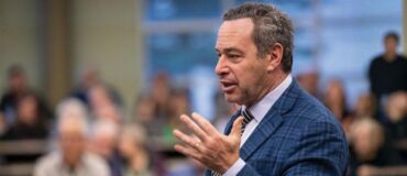 David Frum, International Affairs and Geopolitics Speaker - NSB Speaker